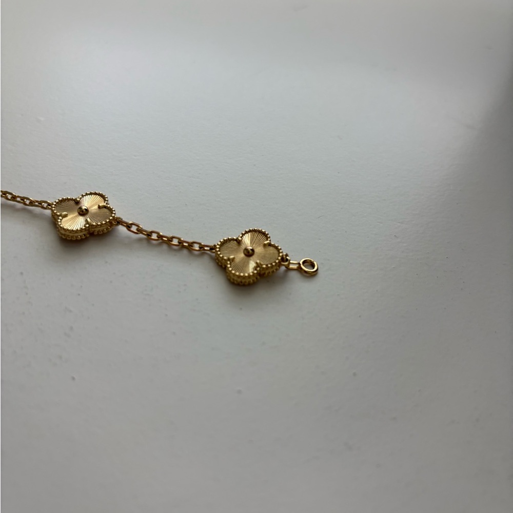 Gold Clover Bracelet | Dainty Minimal | Luxury Inspired | Everyday Jewelry - Picture 2 of 5